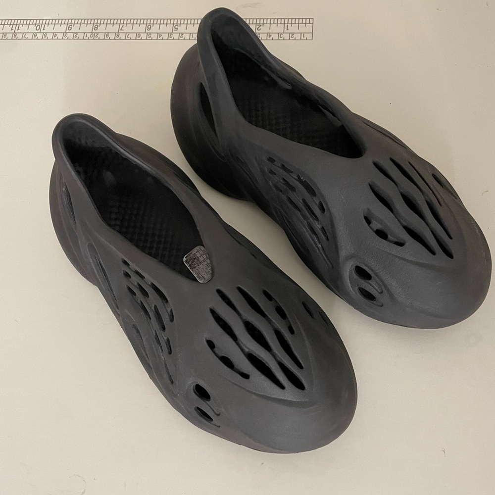 Yeezy Foam Runners Men’s 6